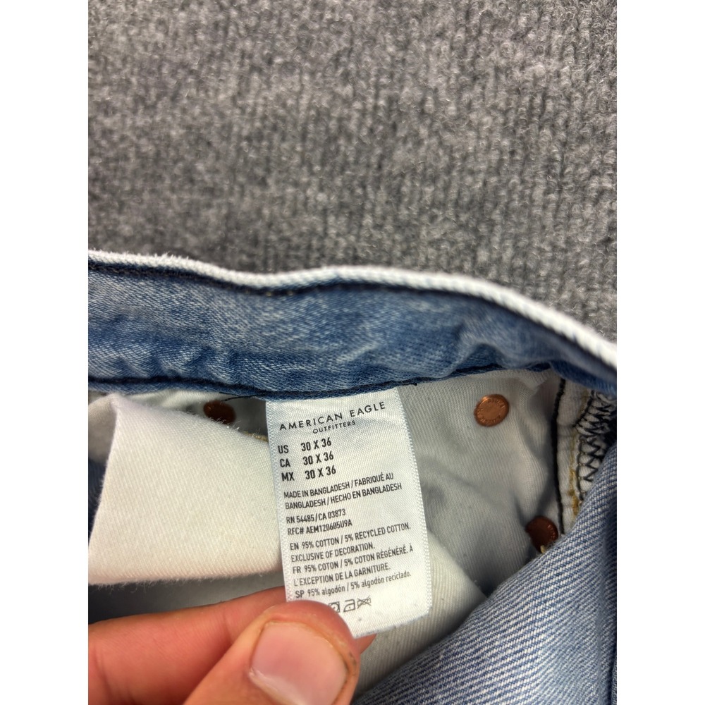 American Eagle Original Bootcut Jeans Mens 31x32 Light Wash Denim Classic Fit - Picture 9 of 9
